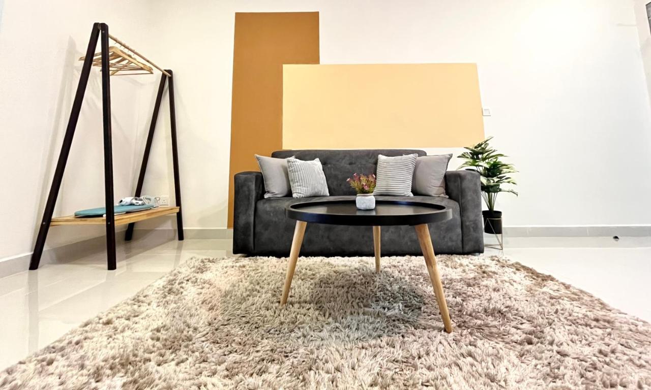 Core Soho Designer Suite @ Klia Sepang Bagian luar foto